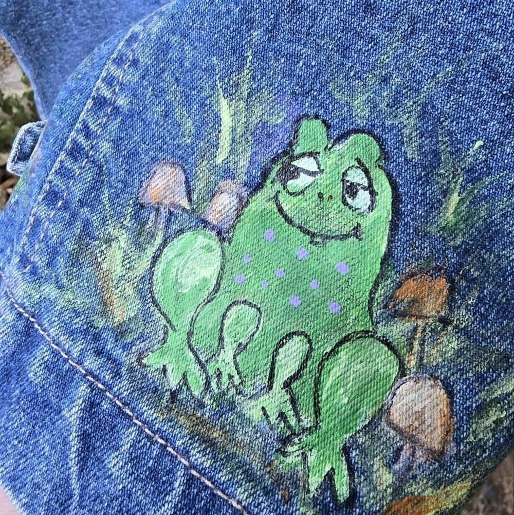 ​🐸🍄 Vintage Passport Hand Painted Mushroom Frog Denim Vest - Size M - Picture 4 of 7